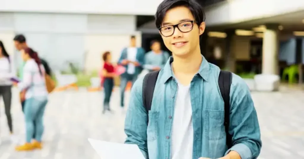 Student in Australia cost to study in Australia