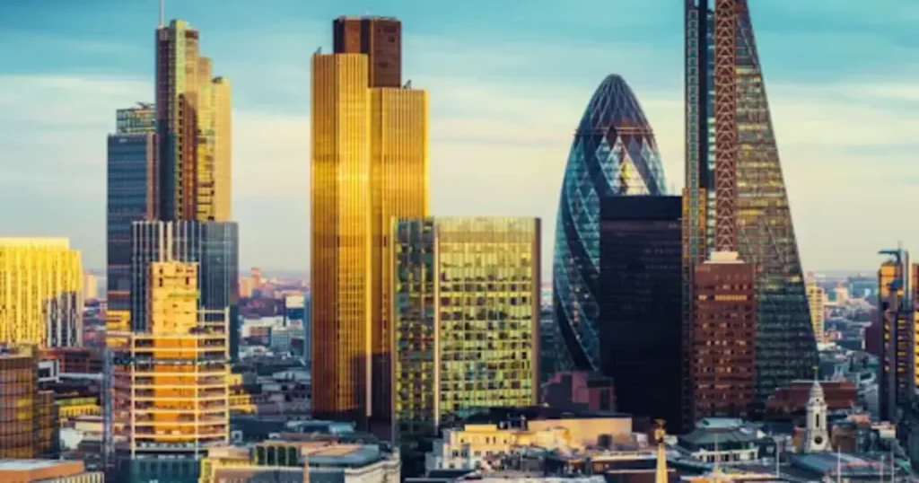 a top destination for international students and expats opening a UK bank account