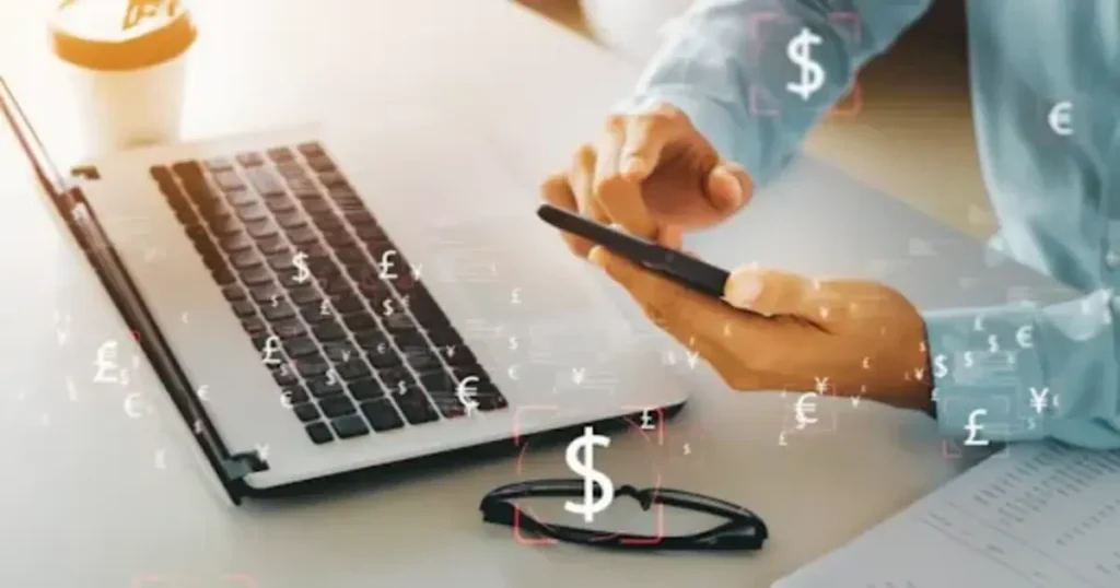 Open a bank account abroad: Managing finances on a phone